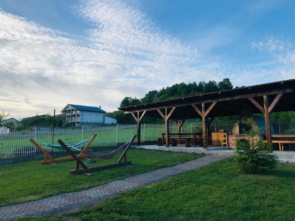 Vila Tara Hategului Exterior foto